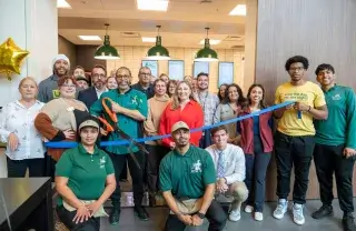 web-featured-ribbon-cutting-cafe-36